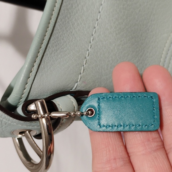 Authentic Coach Y2K Small Blue Pebbled Leather Shoulder Bag - Picture 15 of 16